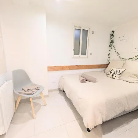 Souplex En Pierre L 2l4pers L Proche Centre Et Tram Апартаменты