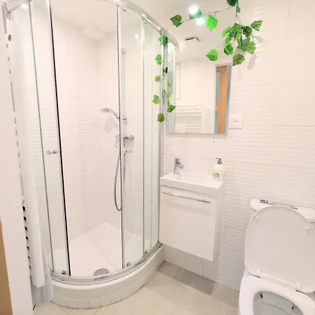 Souplex En Pierre L 2l4pers L Proche Centre Et Tram Apartment