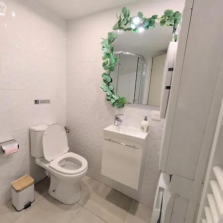 Souplex En Pierre L 2l4pers L Proche Centre Et Tram Apartamento Bordéus
